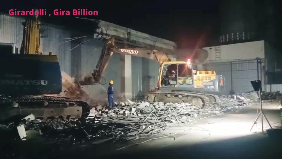 ไซต์งาน : ระยอง ผลงานรื้อถอนโดย : #GirardelliGiraBillion 2 171717479 3721704624604747 253260565348318962 n