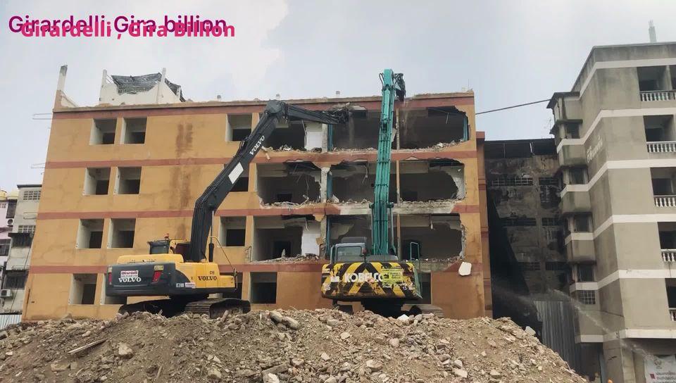 ไซต์งาน : Modiz Rhyme รามคำแหง ผลงานรื้อถอนโดย : #GirardelliGiraBillion ประจำวันที่ 4.05.64 4 175712676 810880566531022 314978194201074661 n