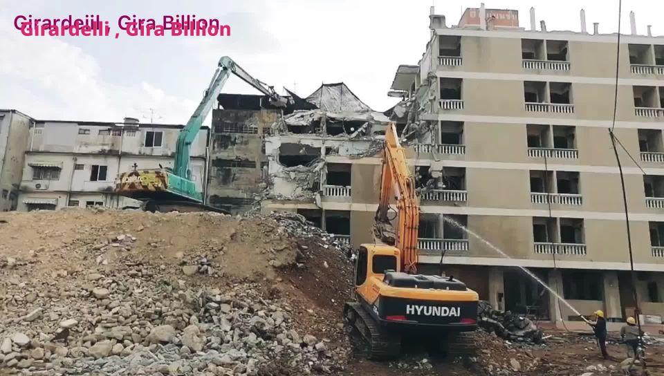 ไซต์งาน : Modiz Rhyme รามคำแหง ผลงานรื้อถอนโดย : #GirardelliGiraBillion ประจำวันที่ 25.05.64 8 185288351 342566293973691 6628636988186530486 n